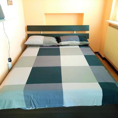 Apartamento Il Terrazzino Di Via Gorizia Turín Exterior foto